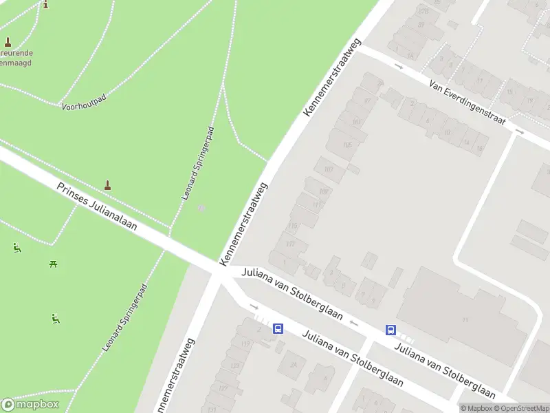 Ambulance met gepaste spoed naar de Westerweg in Alkmaar
