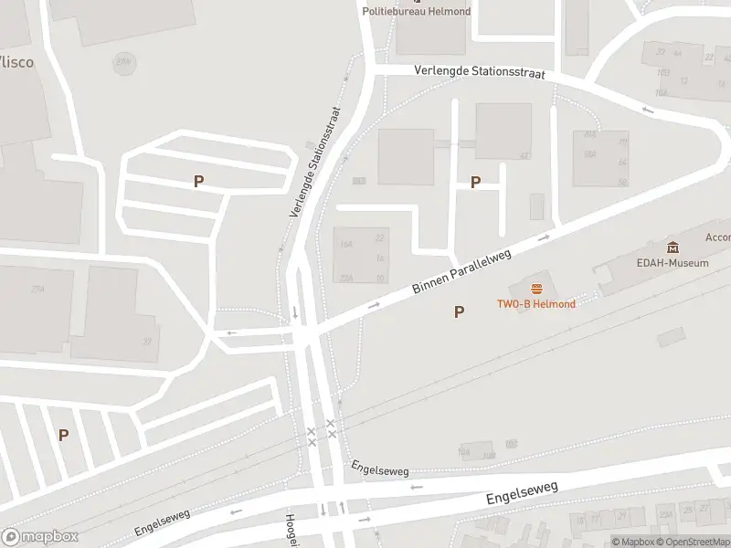Brandweer met gepaste spoed naar de Binnen Parallelweg in Helmond