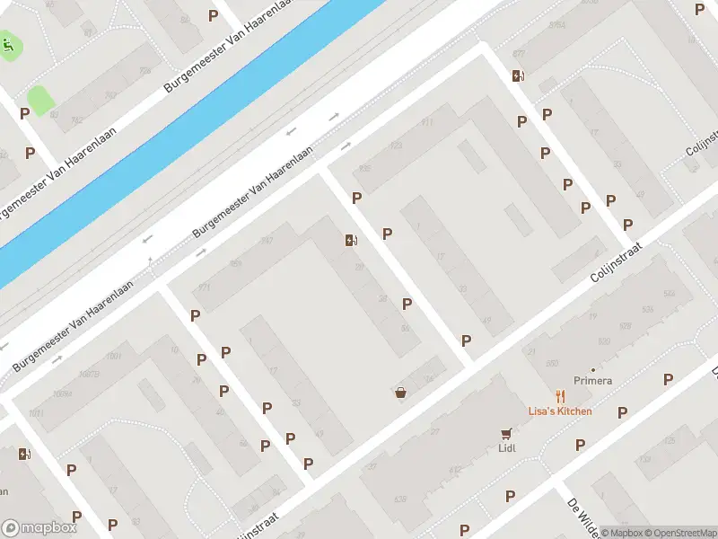 Ambulance met grote spoed naar de Van Tienhovenstraat in Schiedam