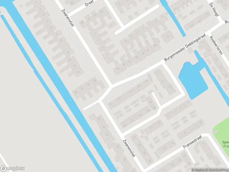 Ambulance met gepaste spoed naar de Zwanenvliet in Streefkerk
