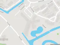 Ambulance met grote spoed naar de Sint Helenabaai in Capelle aan den IJssel