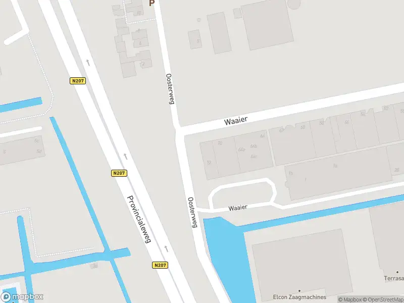 Ambulance met gepaste spoed naar de Oosterweg in Leimuiden