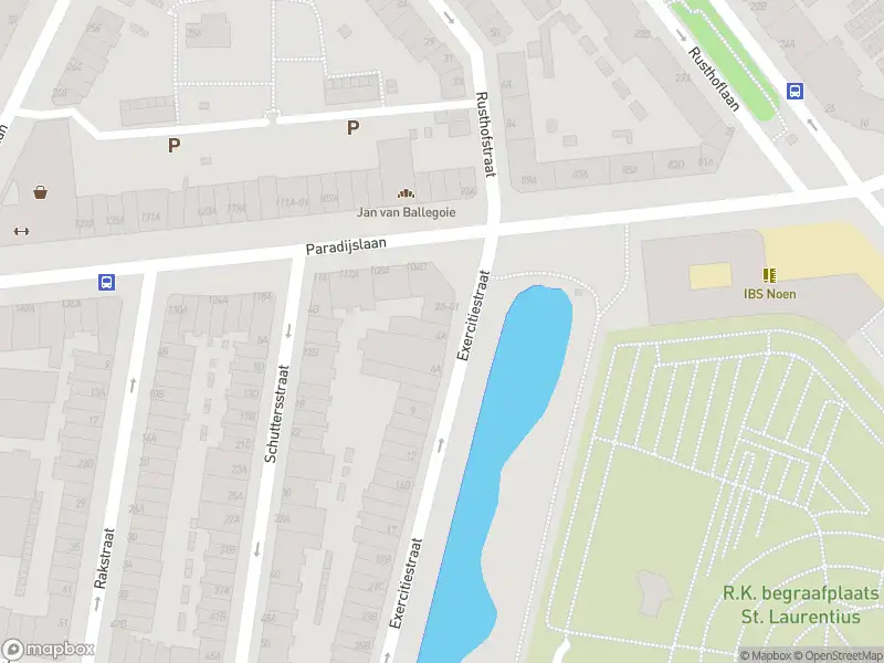 Ambulance met grote spoed naar de Exercitiestraat in Rotterdam