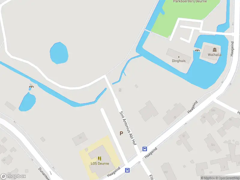 Brandweer met grote spoed naar de Sint Antonius Abt Hof in Deurne vanwege een buitenbrand