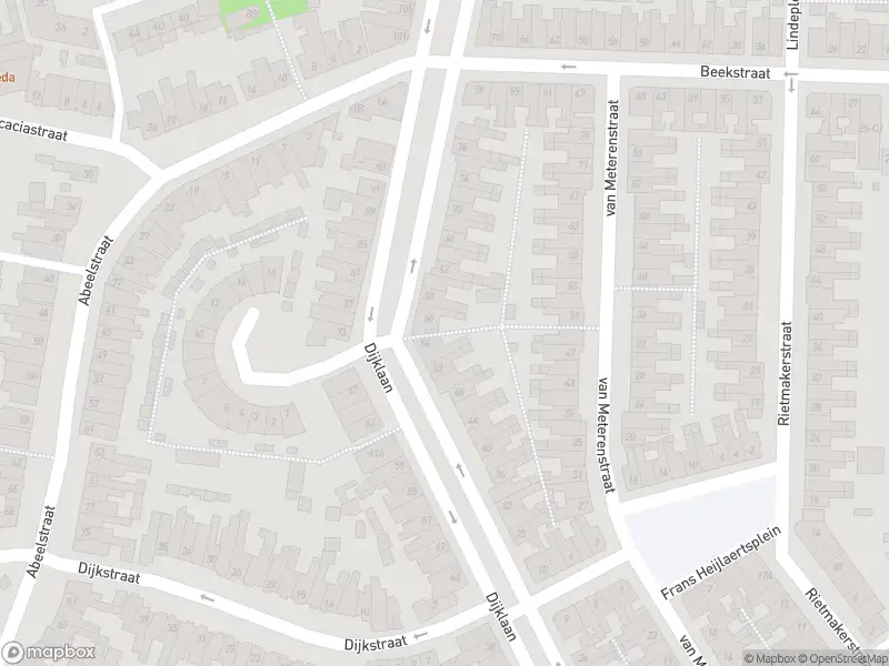 Politie naar de Meidoornstraat in Breda