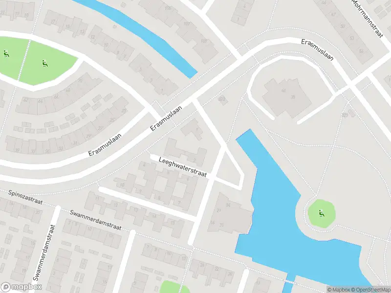 Ambulance met gepaste spoed naar de Leeghwaterstraat in Ridderkerk