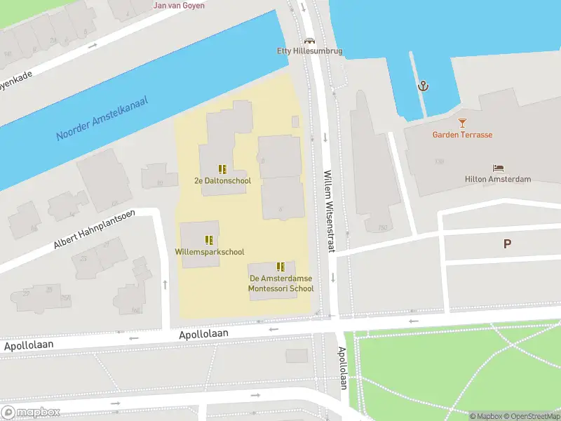 Ambulance met gepaste spoed naar de Willem Witsenstraat in Amsterdam