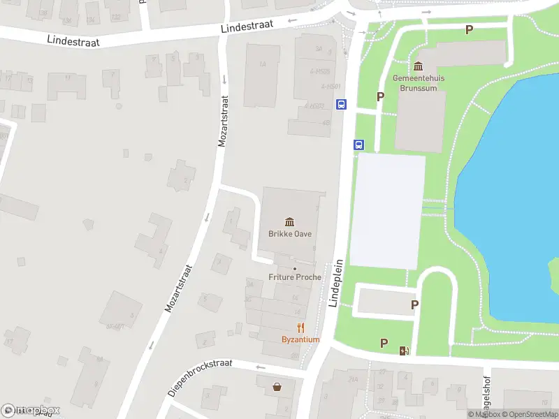 Brandweer met grote spoed naar de Dorpstraat in Brunssum vanwege gebouwbrand