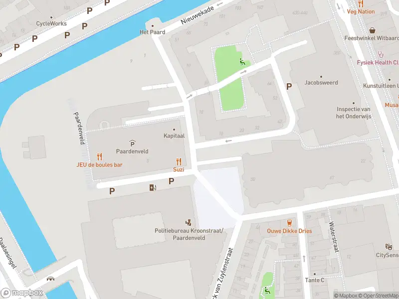 Brandweer met gepaste spoed naar de Kroonstraat in Utrecht