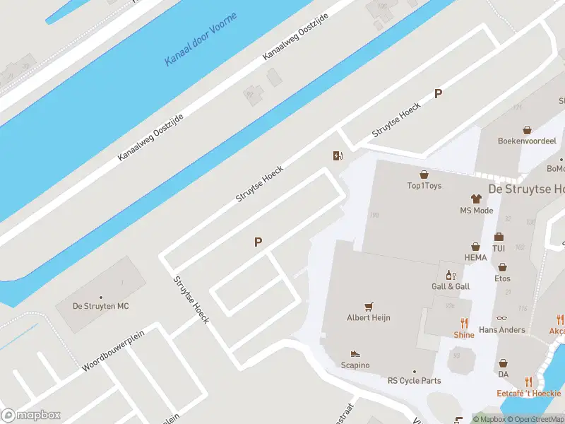 Ambulance met gepaste spoed naar de Kanaalweg Oostzijde in Hellevoetsluis