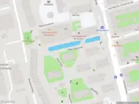 Ambulance met grote spoed naar de Waterloop in Amsterdam