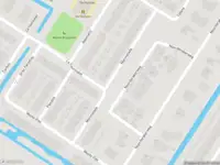 Ambulance met grote spoed naar de Marmolada in Amsterdam