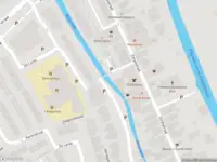 Ambulance met grote spoed naar de Dorpsstraat in Zevenhuizen