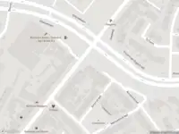 Politie met grote spoed naar de Amerstraat in Breda vanwege letsel
