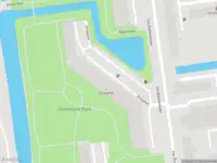 Ambulance met gepaste spoed naar de Griegplein in Schiedam
