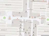 Brandweer met gepaste spoed naar de Winkelcentrum Woensel in Eindhoven