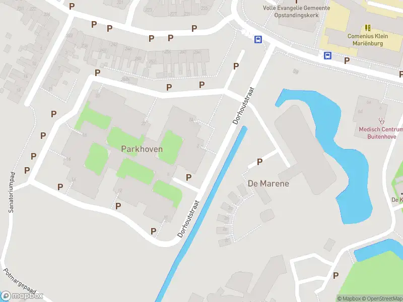Brandweer met gepaste spoed naar de Dorhoutstraat in Leeuwarden vanwege een buitenbrand