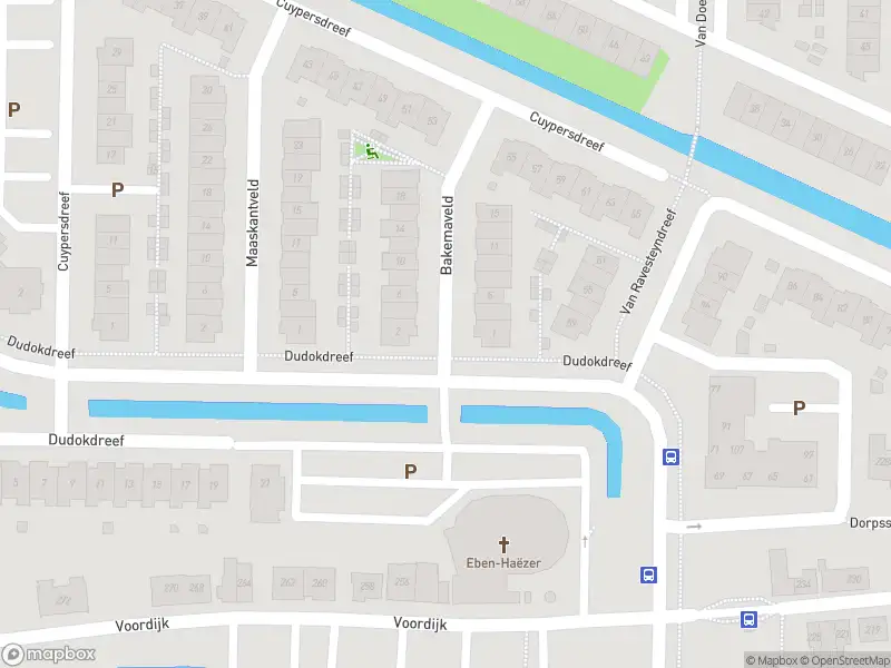 Ambulance met grote spoed naar de Bakemaveld in Barendrecht