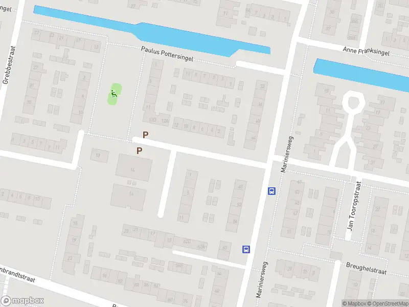 Ambulance met gepaste spoed naar de Van Goyenstraat in Oud-Beijerland