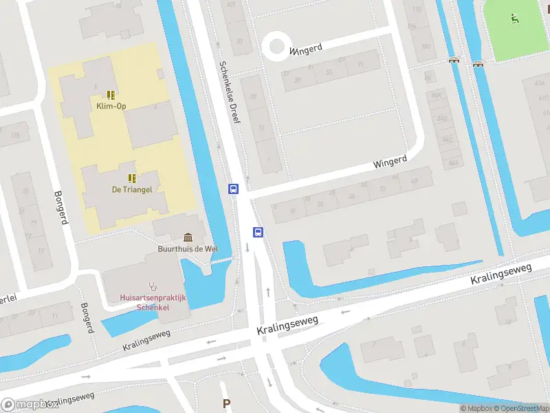 Ambulance met gepaste spoed naar de Wingerd in Capelle aan den IJssel
