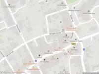 Brandweer met grote spoed naar de Wijngaardstraat in Domburg vanwege voertuigbrand