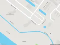 Ambulance met gepaste spoed naar de Park Vossendijk in Hoogvliet Rotterdam