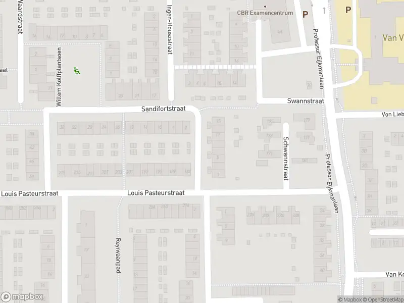 Ambulance met gepaste spoed naar de Sandifortstraat in Haarlem