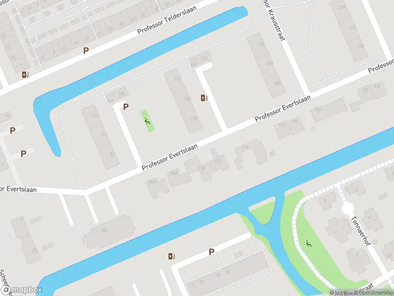 Ambulance met grote spoed naar de Prof. Oudemansstraat in Delft
