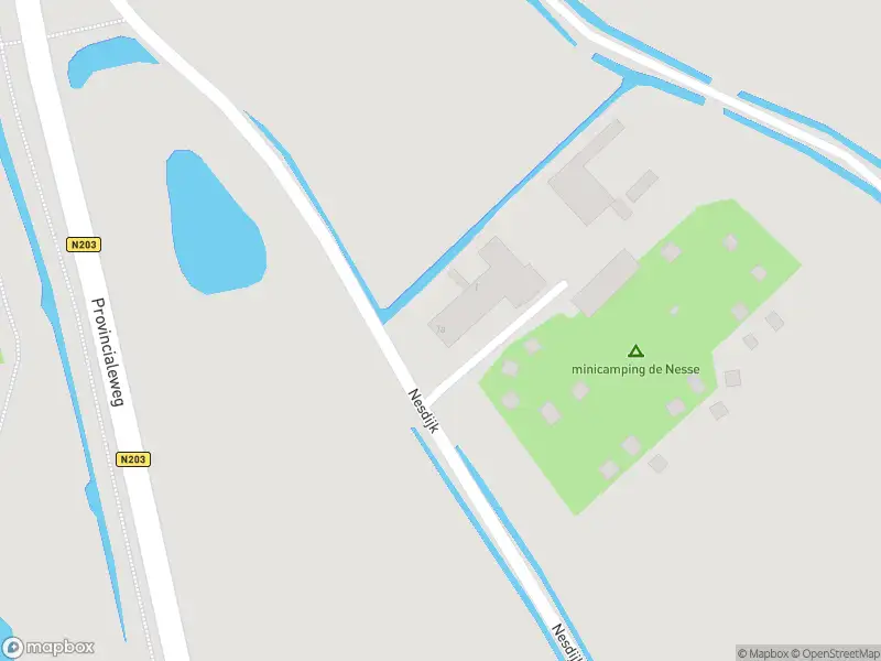 Ambulance met gepaste spoed naar de Nesdijk in Limmen