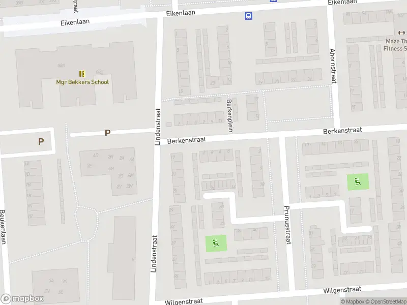 Ambulance met gepaste spoed naar de Berkenstraat in Spijkenisse