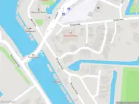 Brandweer met grote spoed naar de Gerrit van der Puijstraat in Amsterdam vanwege reanimatie