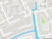 Ambulance met gepaste spoed naar de Heelmeesterstraat in Schiedam