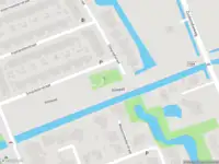 Ambulance met grote spoed naar de Schimmelpenninck van der Oyeweg in Delfgauw