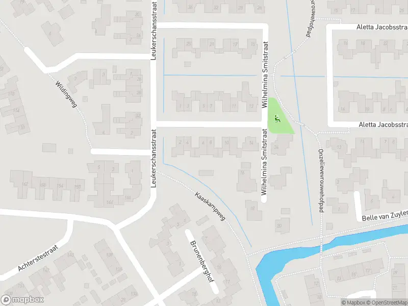 Ambulance met grote spoed naar de Wilhelmina Smitstraat in Weert