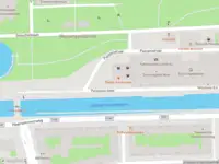 Ambulance met gepaste spoed naar de Polonceau-kade in Amsterdam