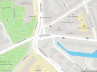 Ambulance met gepaste spoed naar de Poortlandplein in Delft