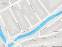 Ambulance met grote spoed naar de Provenierssingel in Rotterdam