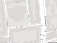 Ambulance met gepaste spoed naar de Oostervantstraat in Rotterdam