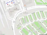 Ambulance met grote spoed naar de IJslandtpad in Amsterdam