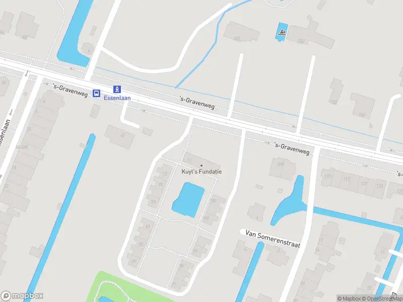 Ambulance met grote spoed naar de 's-Gravenweg in Rotterdam