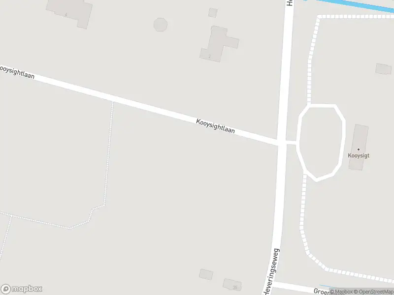 Ambulance met gepaste spoed naar de Heveringseweg in Oostvoorne