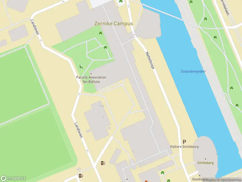Ambulance met grote spoed naar de Landleven in Groningen