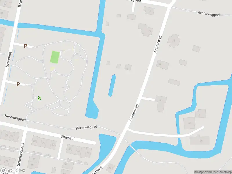 Ambulance met gepaste spoed naar de Achterweg in Alkmaar