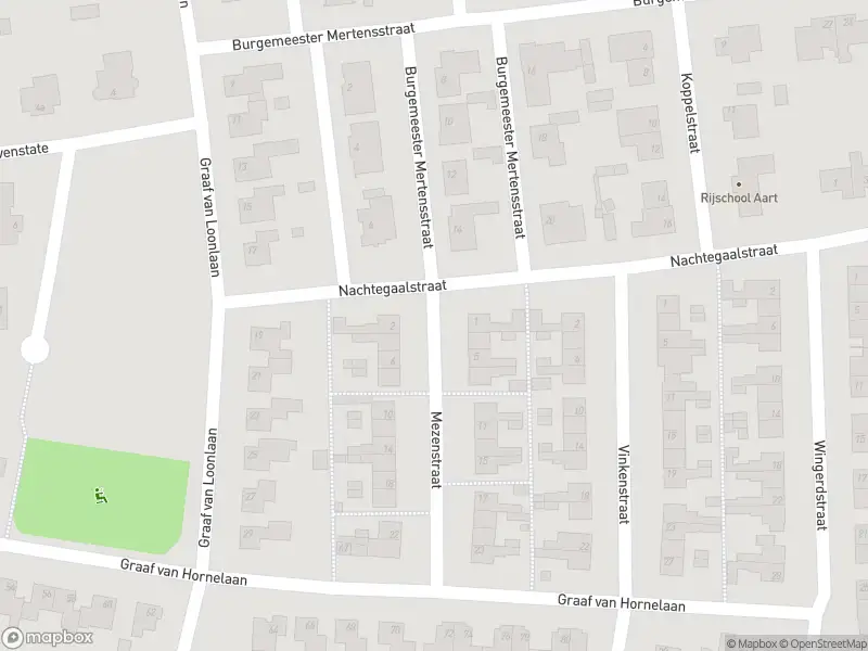 Ambulance met grote spoed naar de Mezenstraat in Heythuysen