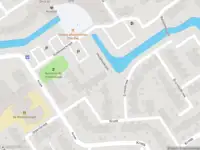 Ambulance met gepaste spoed naar de Houtskoolkreek in Spijkenisse