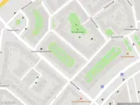 Politie met grote spoed naar de Zwanenplein in Amsterdam vanwege steekincident