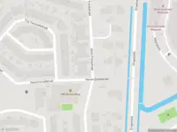 Ambulance met gepaste spoed naar de Anne Frankstraat in Spijkenisse