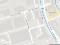 Ambulance met grote spoed naar de Van Houten Industriepark in Weesp