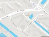 Ambulance met grote spoed naar de Van Goghlaan in Rotterdam