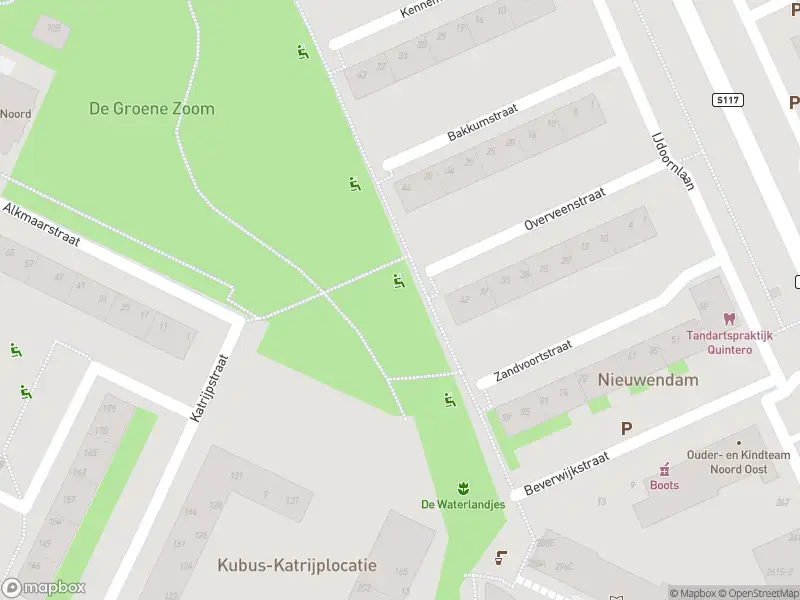 Ambulance met grote spoed naar de Jisperveldstraat in Amsterdam